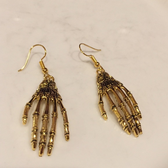 🦴 Single Pair Of Skeleton bone hand drop earrings in gold or silver💀 - Picture 4 of 8
